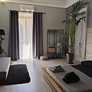 Molo Di Levante Guest house